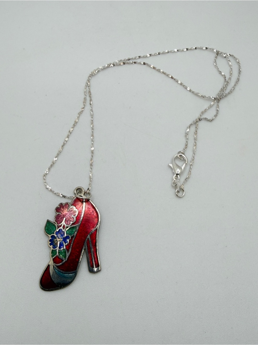 18" Silver tone Cloisonne vintage red shoe‎ pendant on new 925 plated chain!